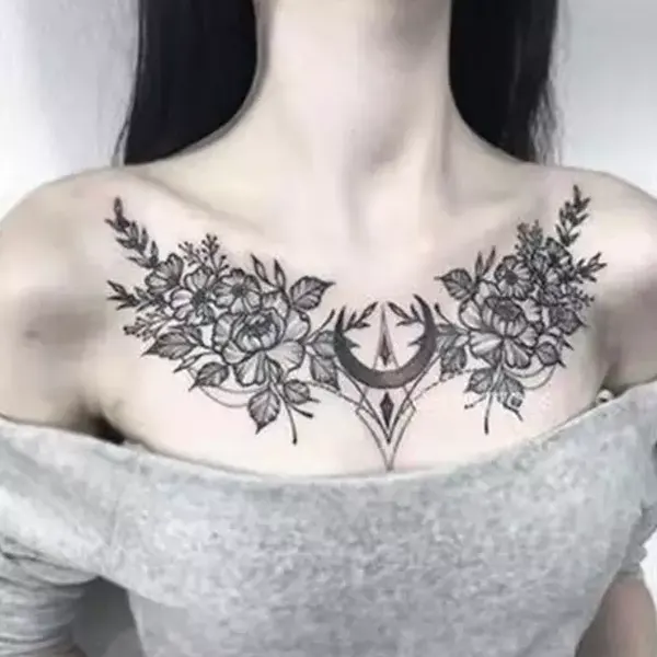 Tatuagem do signo de Áries no peito