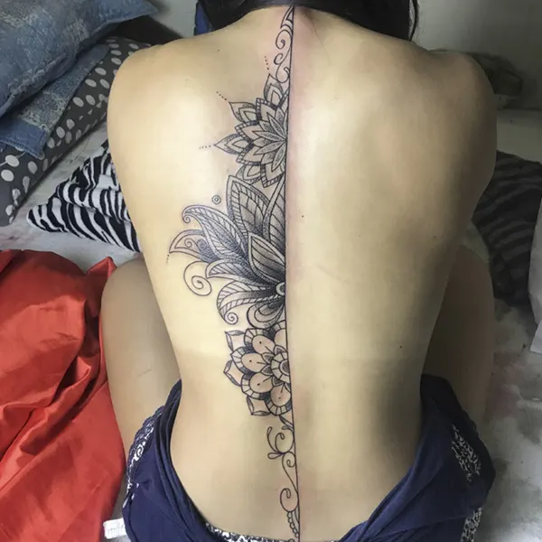 tatuagem feminina tribal e étnica 17