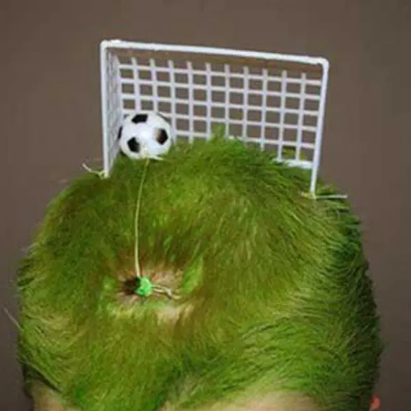 cabelo maluco de futebol