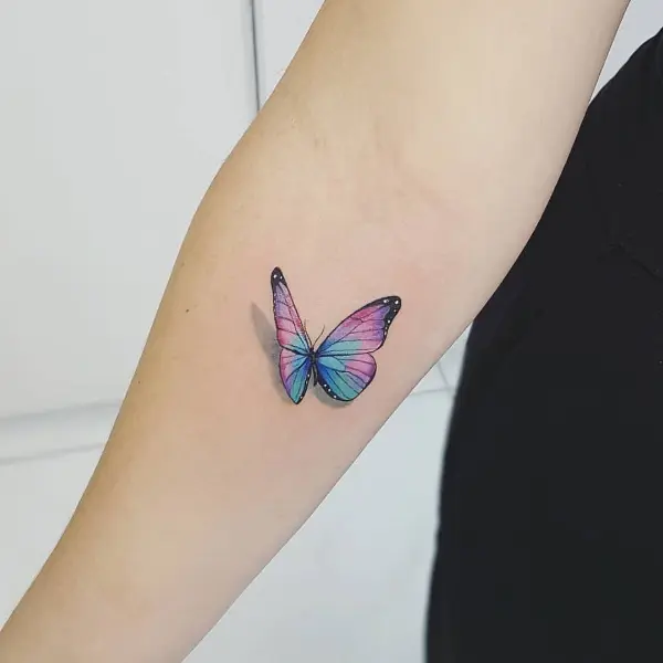 tatuagem feminina no braço aquarela 5