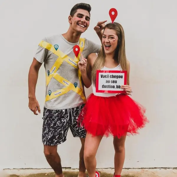 fantasia de carnaval de casal google maps